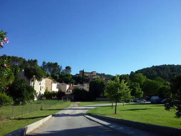 Carport Solaire 83 Installation carport solaire Montfort-sur-Argens
